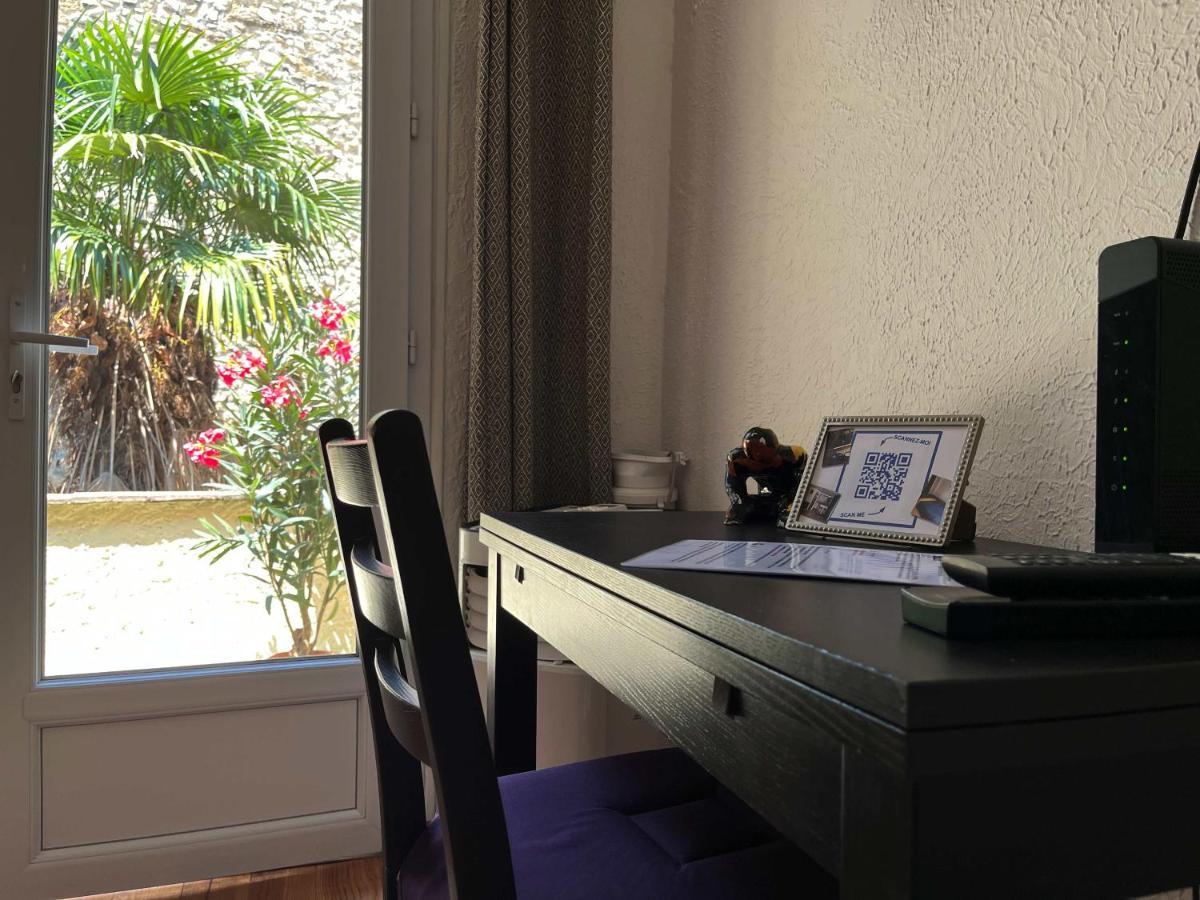 Studio Avec Terrasse Sur Cour, Authentique, Calme Avignon Exterior foto
